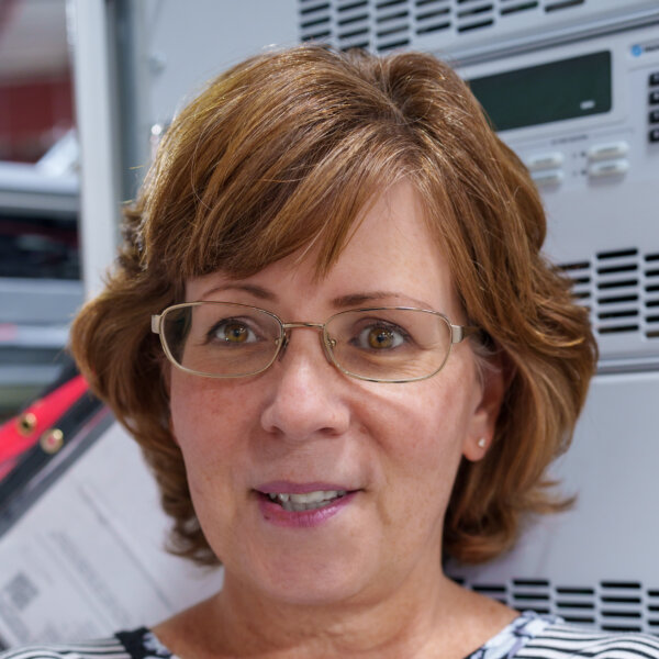 Lori Tambakis